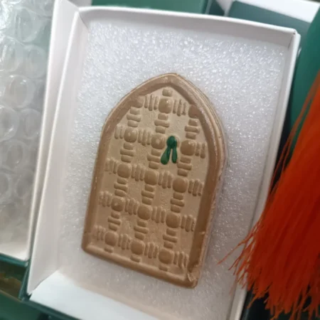 مهر نماز تربت دخیل (طرح شبکه های ضریح) IMG 20241105 205552 مهر نماز تربت دخیل (طرح شبکه های ضریح)